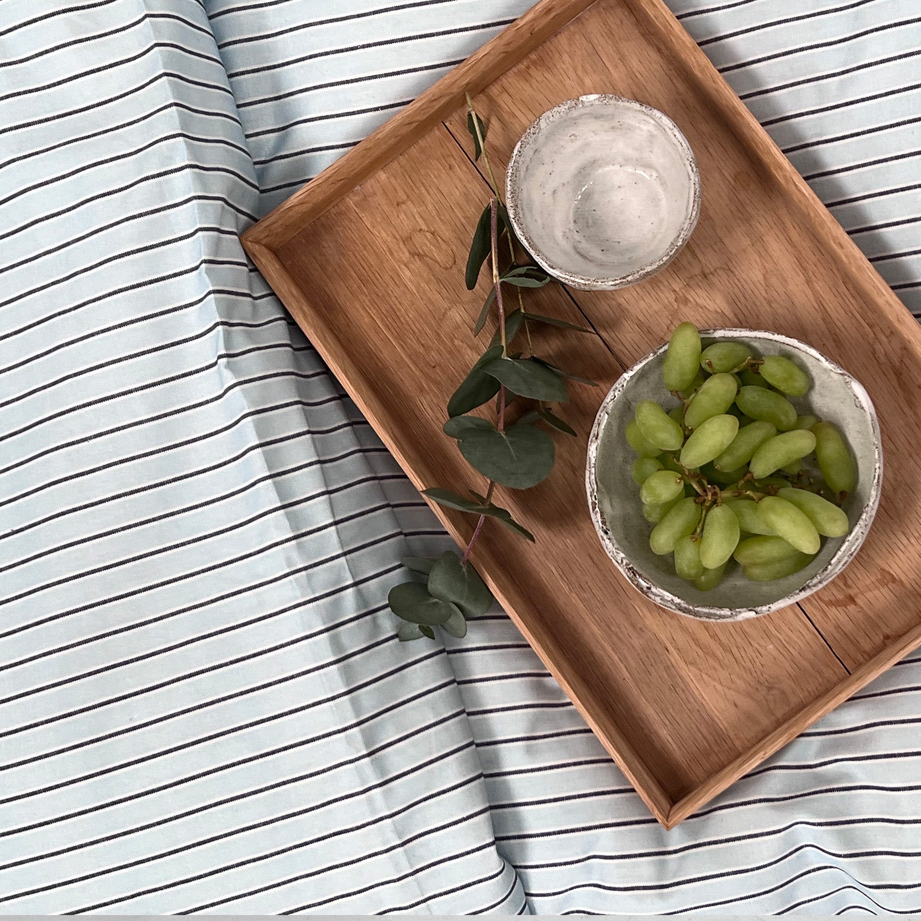 Multi strib sengetøj 140x200 cm lys blå